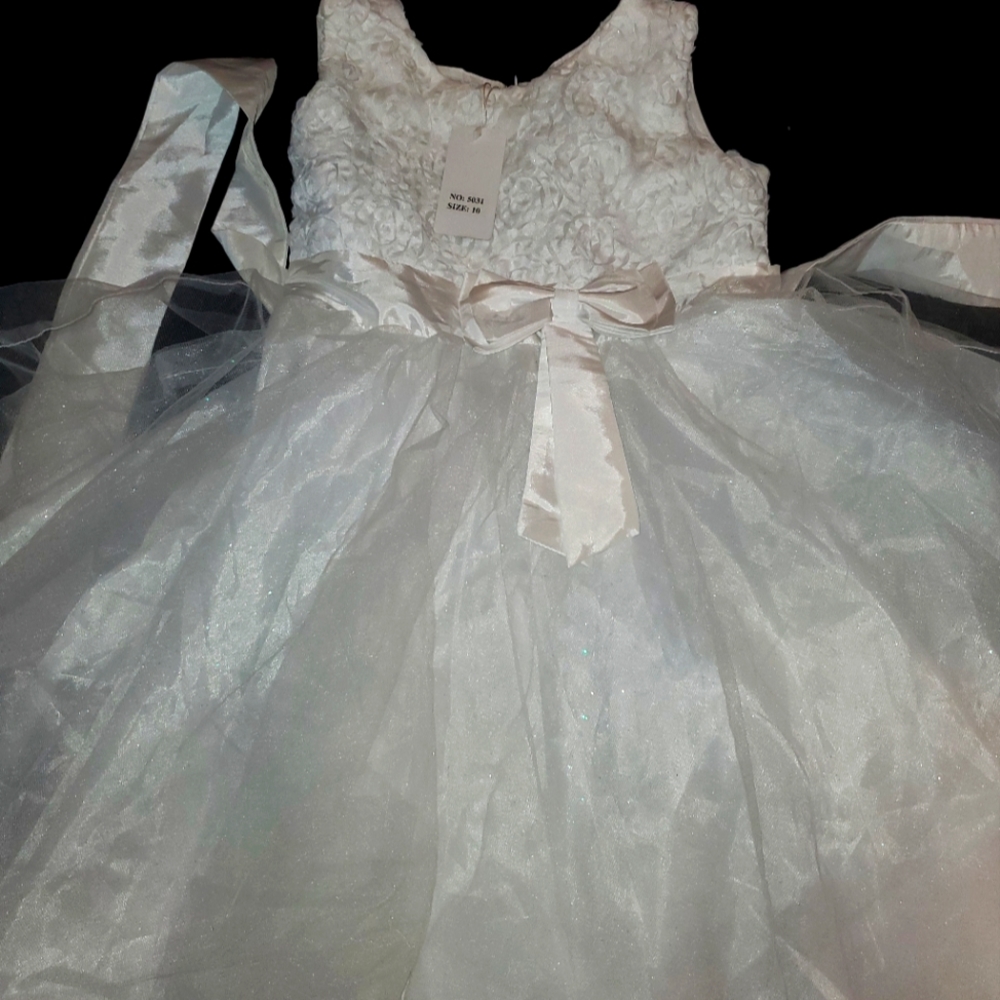 Girl's White Dress